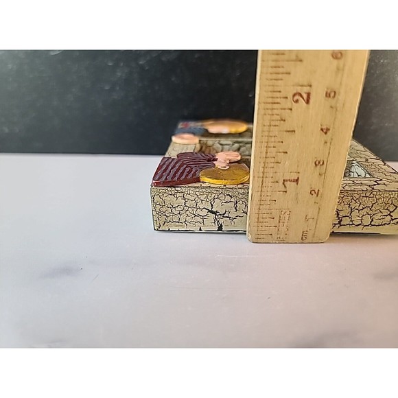 Vintage Christmas Ornament Window Scene - Picture 9 of 10